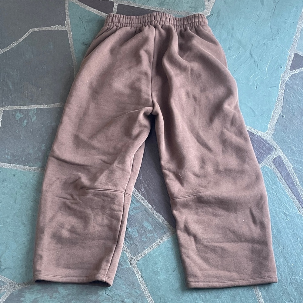 Everlane Tan Sweatpants - Picture 4 of 4